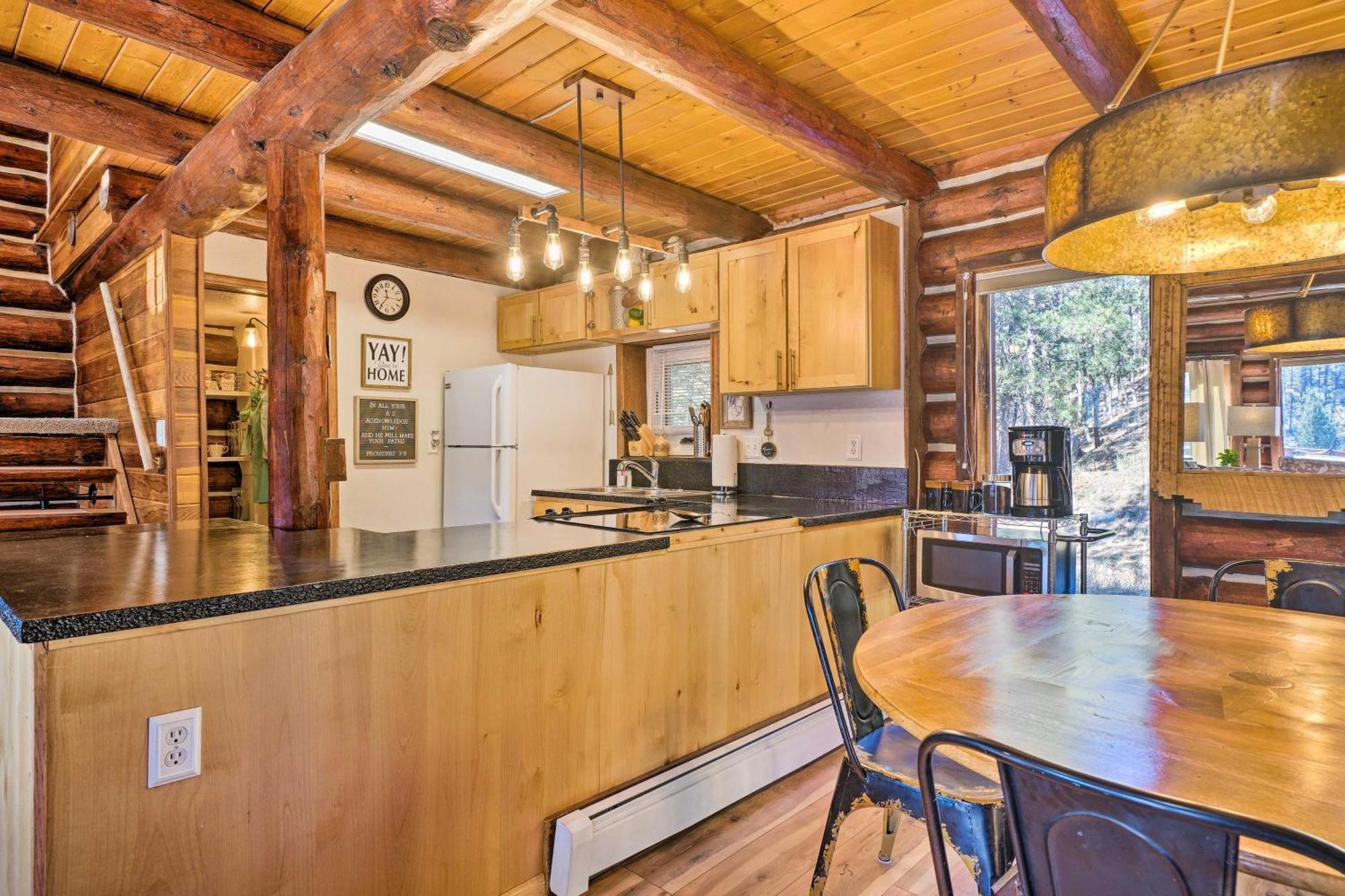 Classic Colorado Log Home With Mountain Views! Florissant المظهر الخارجي الصورة
